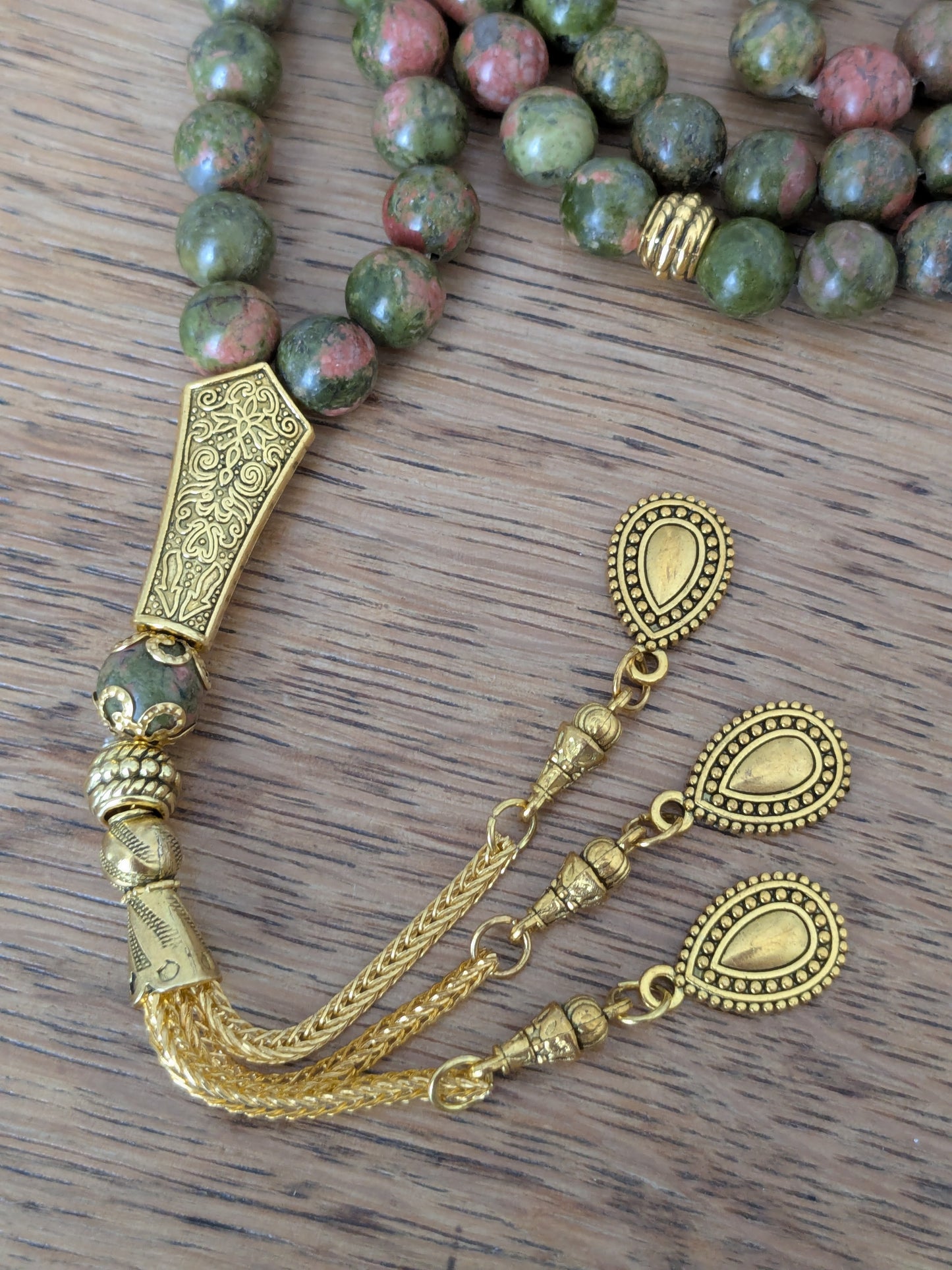 Grand tasbih en Unakite